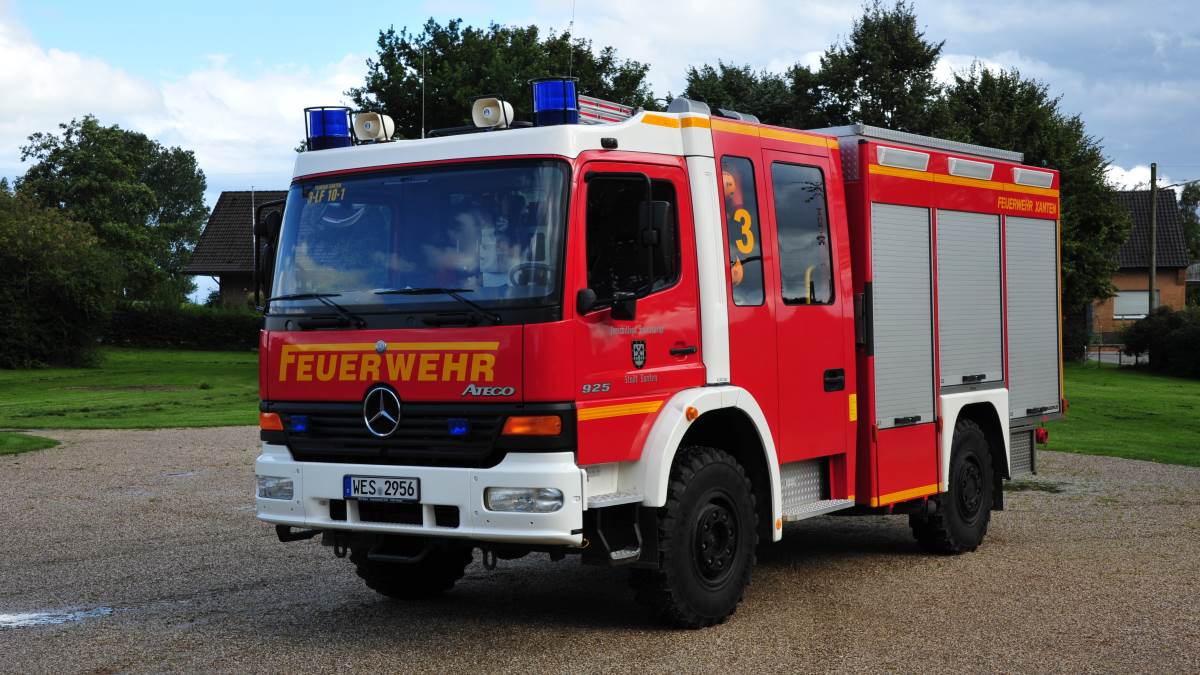 Fahrzeuge – Freiwillige Feuerwehr Xanten